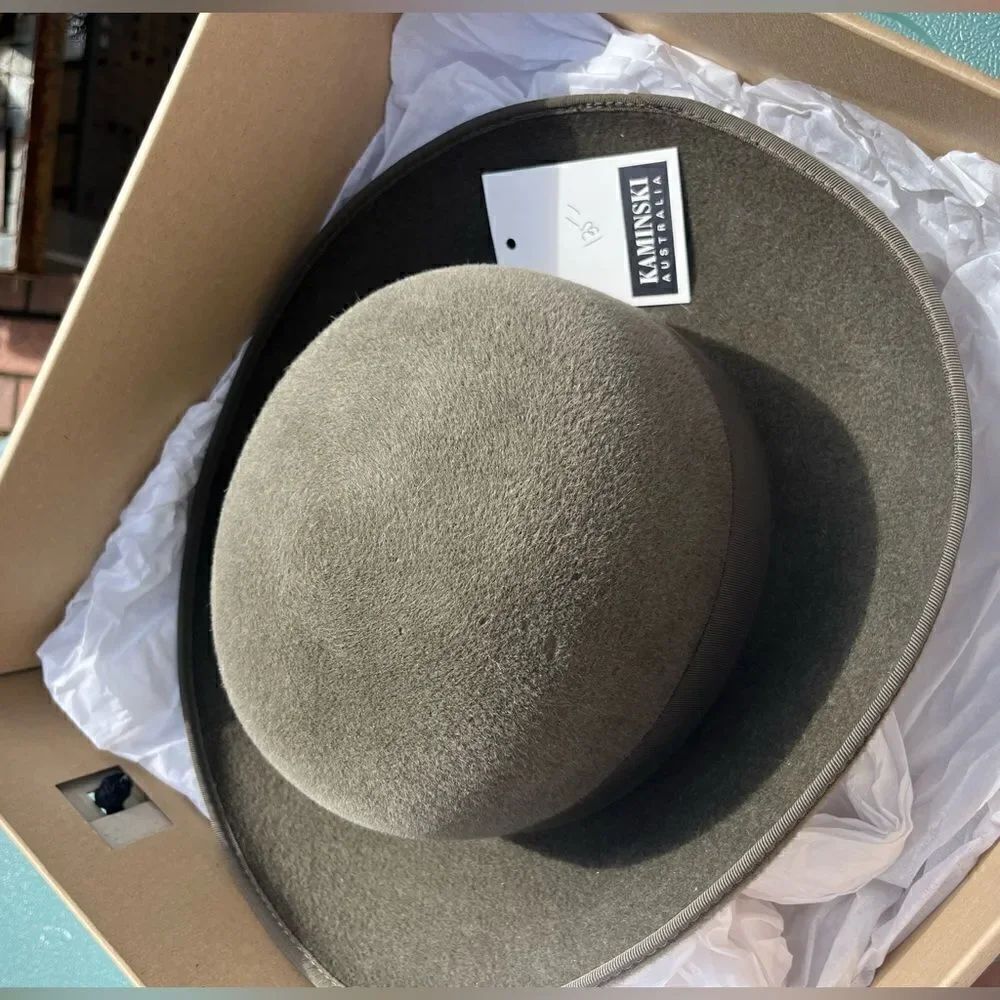 Helen Kaminski Wool Hat NWT - Picture 2 of 5